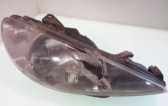 Peugeot 206 Headlight/headlamp 89005131