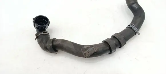 Volkswagen Touran II Engine coolant pipe/hose 1K0122291