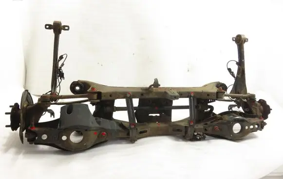 Toyota Avensis T270 Rear beam 