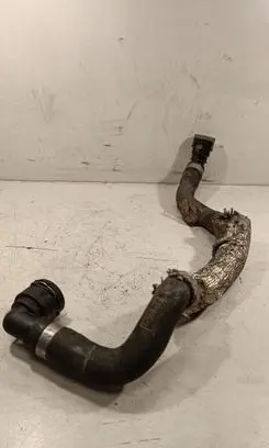 Ford Kuga II Engine coolant pipe/hose