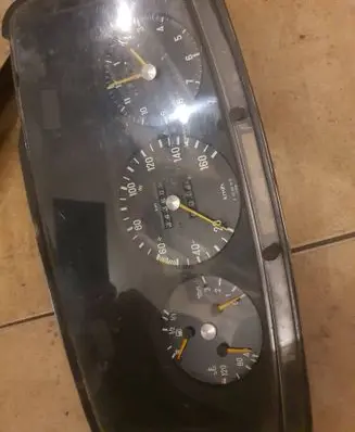 Mercedes-Benz E W123 Speedometer (instrument cluster) 87001123