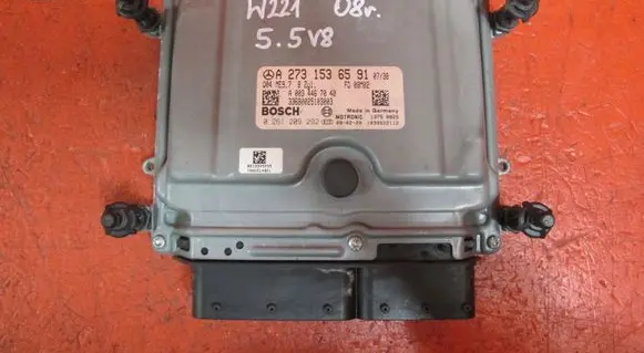Mercedes-Benz S W221 Engine control unit/module A2731536591