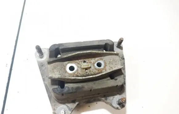 Audi A6 S6 C6 4F Engine mount bracket ac47100