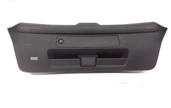 Audi e-tron Tailgate trim 4KE867973B 4KE867973C