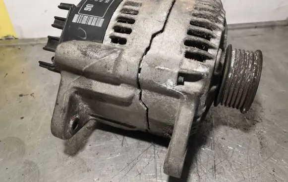Ford Scorpio Generator/alternator 95GB10300KA 0123320014