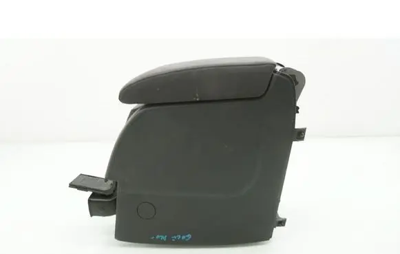 Volkswagen Golf Plus Glove box 5M0864207C