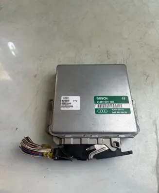 Audi 80 90 S2 B4 Engine control unit/module 0281001185 8A0907401B