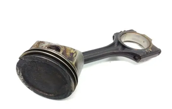 Skoda Octavia Mk2 (1Z) Piston with connecting rod