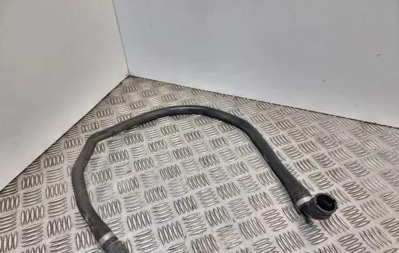 BMW 5 E60 E61 Engine coolant pipe/hose 1437865