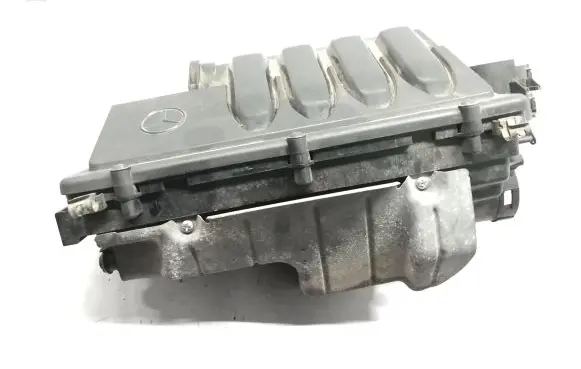 Mercedes-Benz B W245 Air filter box A0051535528