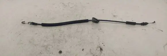 Volkswagen PASSAT B5 Rear door cable line 3B0839085E
