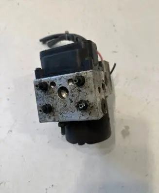 Mitsubishi Pajero ABS Pump Mr289302 11000030741