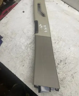 Volvo S60 (B) pillar trim (top)