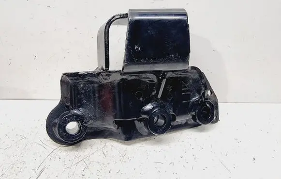 Nissan Qashqai J12 Engine mounting bracket 113326UB0B