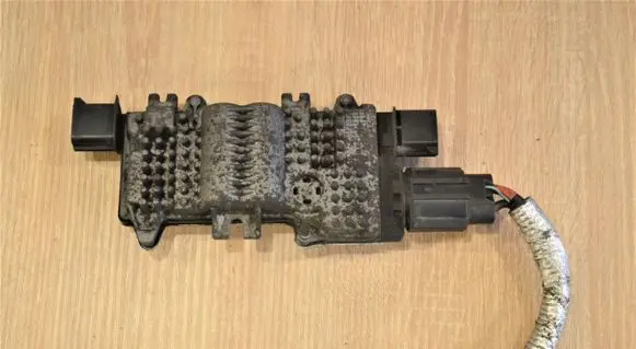 Opel Antara Coolant fan relay 20787305