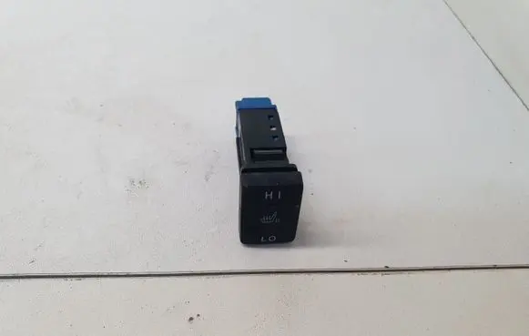 Toyota Auris E180 Seat heating switch 191690