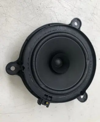 Mazda CX-5 II Front door speaker TK5466960