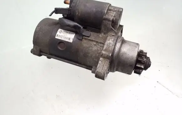 Nissan Almera N16 Starter motor 23300WD000 M008T75371
