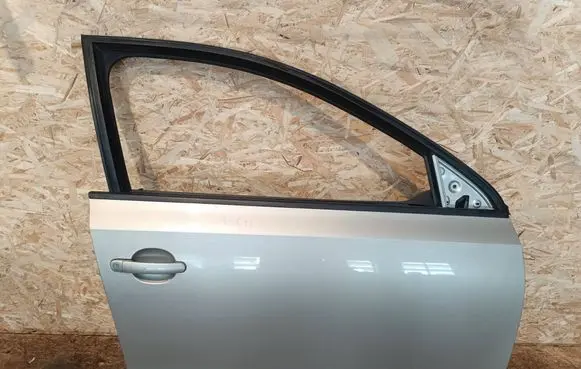Volkswagen Jetta VI Front door