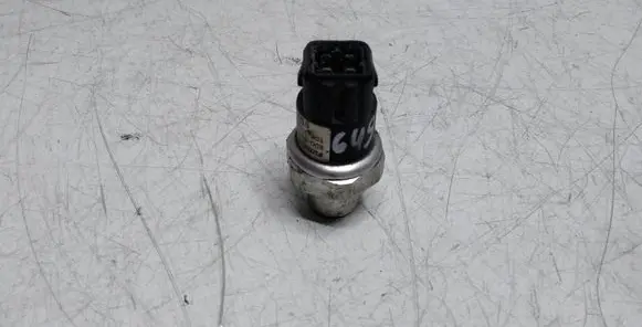 Audi A6 S6 C5 4B Air conditioning (A/C) pressure sensor 8D0959482B TDP302QADG2