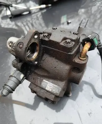 Volvo V50 Fuel injection high pressure pump A2C20000598