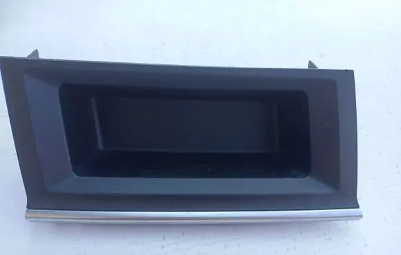BMW 2 F45 Glove box 9263402
