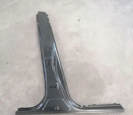 Toyota Yaris Pillar (middle) 614110D150