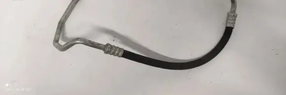 Volkswagen PASSAT B8 Air conditioning (A/C) pipe/hose 5Q0816721B