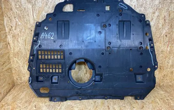 Lexus CT 200H Engine splash shield/under tray 5144176020