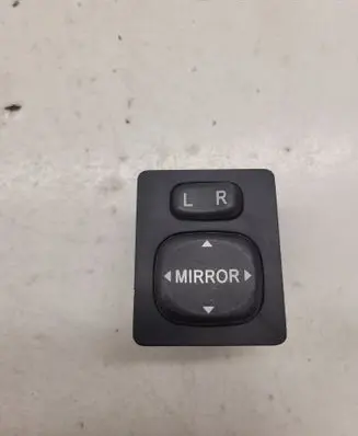 Toyota Avensis Verso Wing mirror switch 769746A 183574