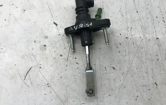 Toyota Auris 150 Clutch master cylinder 3142002051 3142002051A