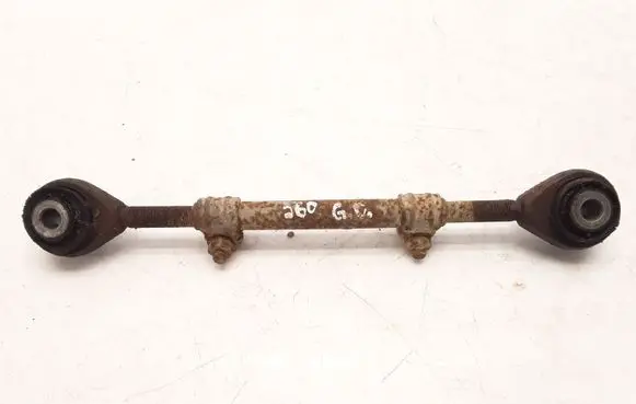 Rear control arm