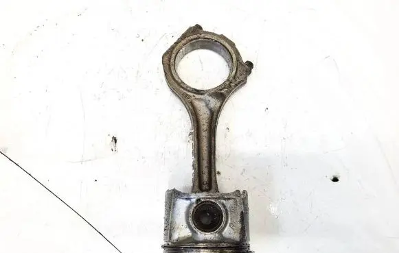 Audi A6 S6 C5 4B Piston with connecting rod
