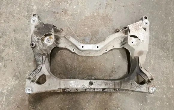 Mercedes-Benz SL R230 Front subframe A23062801572 A2306280157