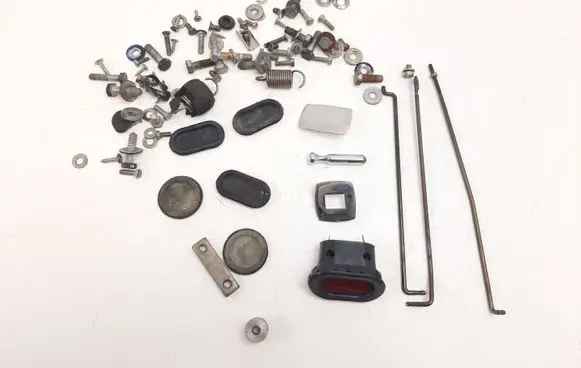 Rolls-Royce Silver Spur Nuts/bolts 