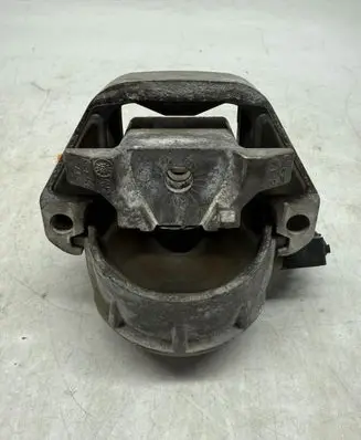 Audi A6 S6 C7 4G Engine mount bracket 4G0199381KP