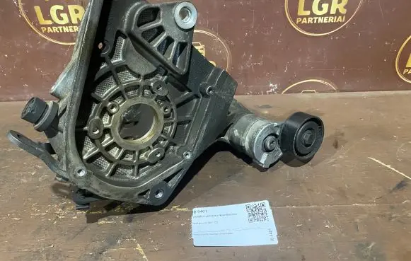 Opel Astra H Engine mounting bracket 55187918
