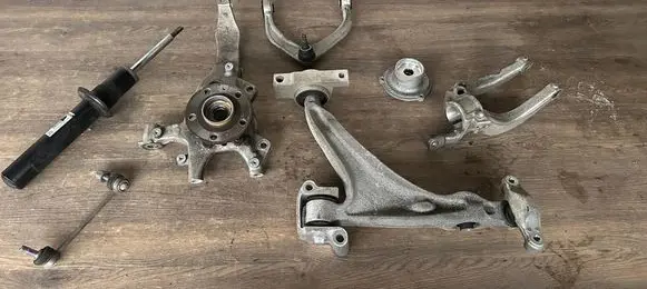 Volvo S90, V90 Front upper strut mount 1681721
