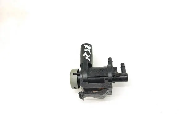 Volkswagen Transporter - Caravelle T5 Vacuum valve 1K0906283A