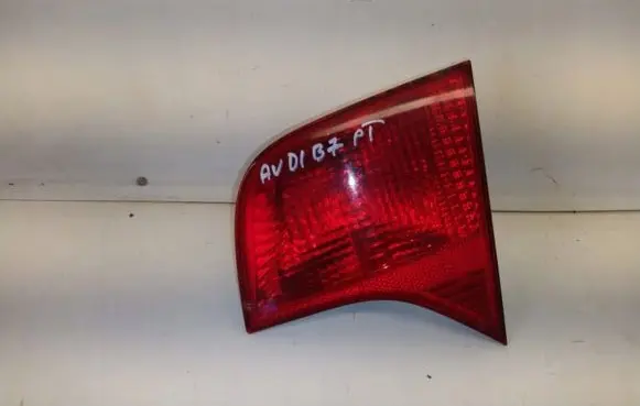 Audi A4 S4 B7 8E 8H Tailgate rear/tail lights