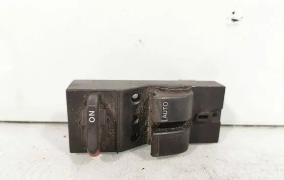 Honda HR-V Electric window control switch 35750S2HJ11 25X0R C8FHC32R