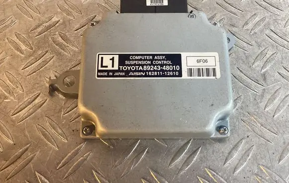 Lexus RX 450H Suspension control unit/module 8924348010