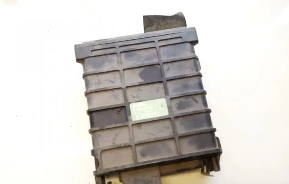 Volkswagen Jetta II Engine control unit/module 0280800140 811906264a