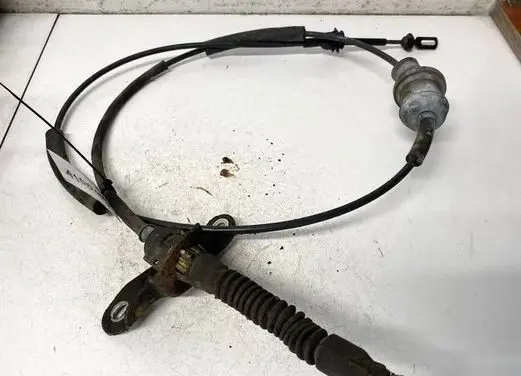 Handbrake/parking brake wiring cable