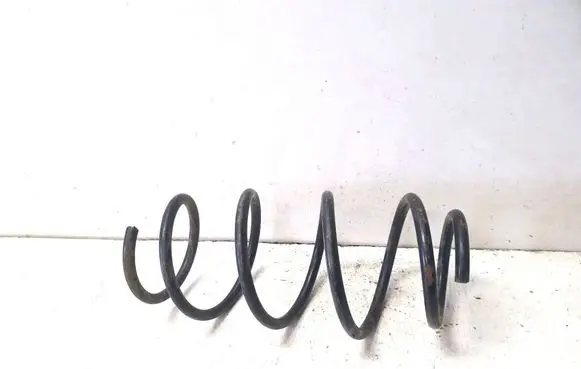 BMW 7 E65 E66 Front coil spring 