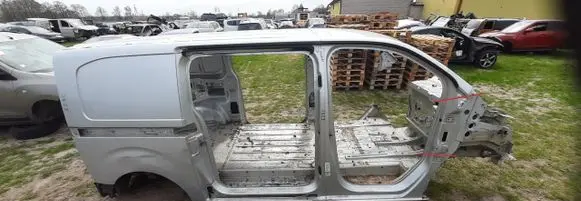Front quarter panel