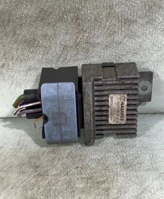 Ford Galaxy Glow plug pre-heat relay 9m5q12a343aa