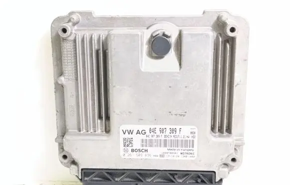 Volkswagen PASSAT B8 Engine control unit/module 0261S09836 04E907309F