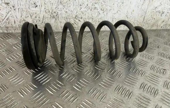 KIA Sportage Rear coil spring 55350F1CB0