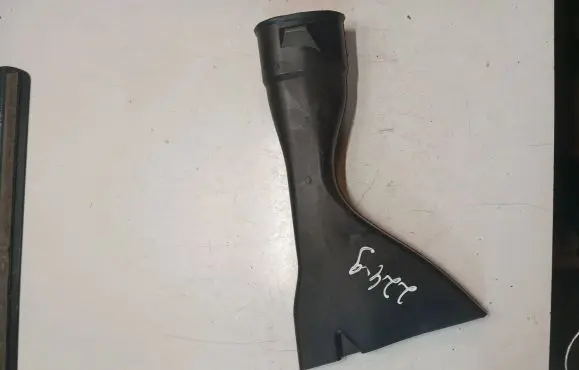 Volvo XC70 Air intake hose/pipe 31332207 3QAMA02